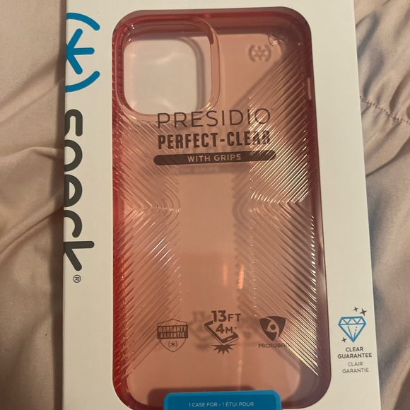 Brand new clear pink speck case - Picture 1 of 6